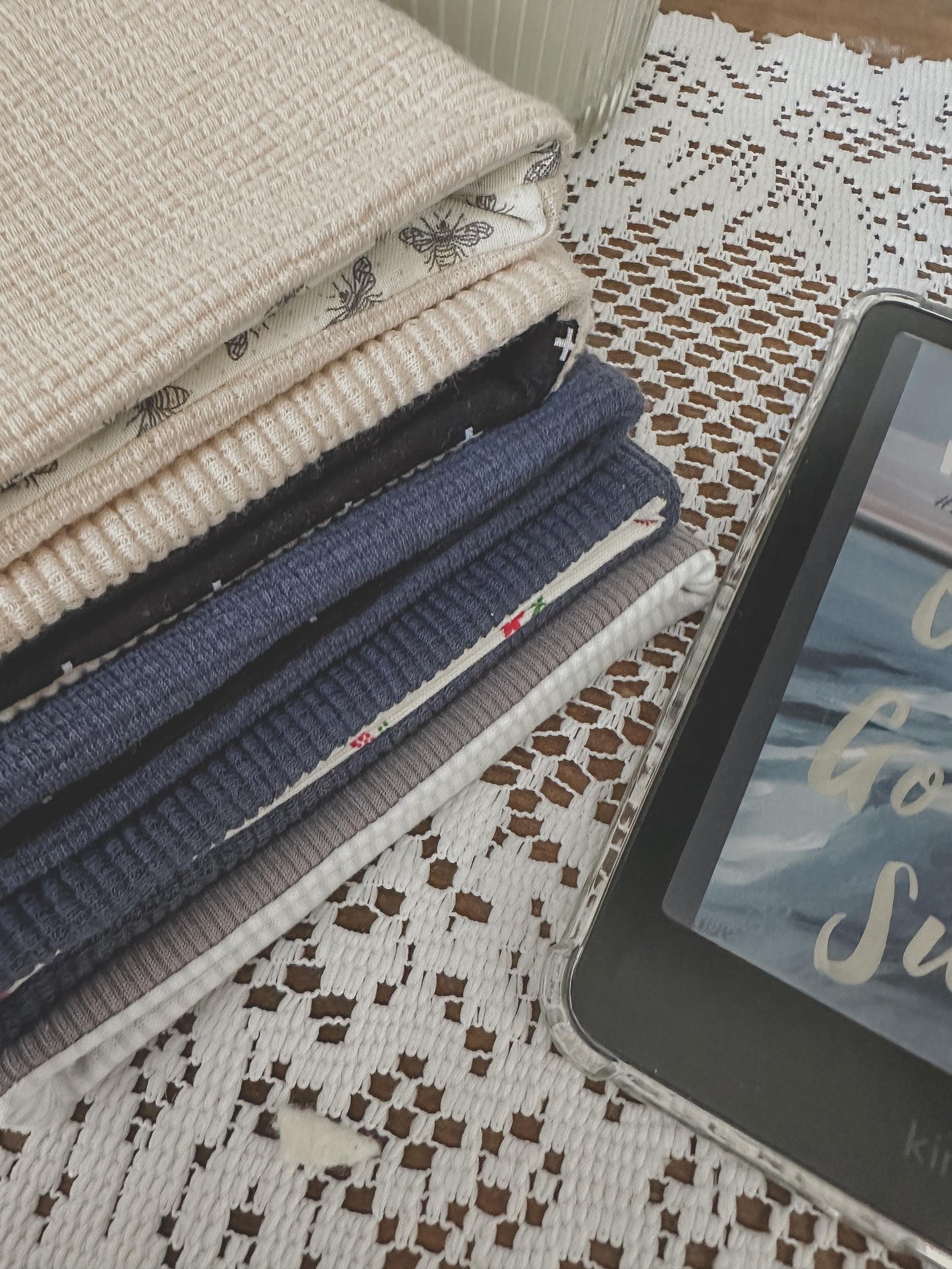 Navy Cross Fabric Kindle Sleeve | Kindle Pouch | Padded E-Reader Cover| Kindle Paperwhite & Colorsoft Sleeve| Bookish Gift for Readers