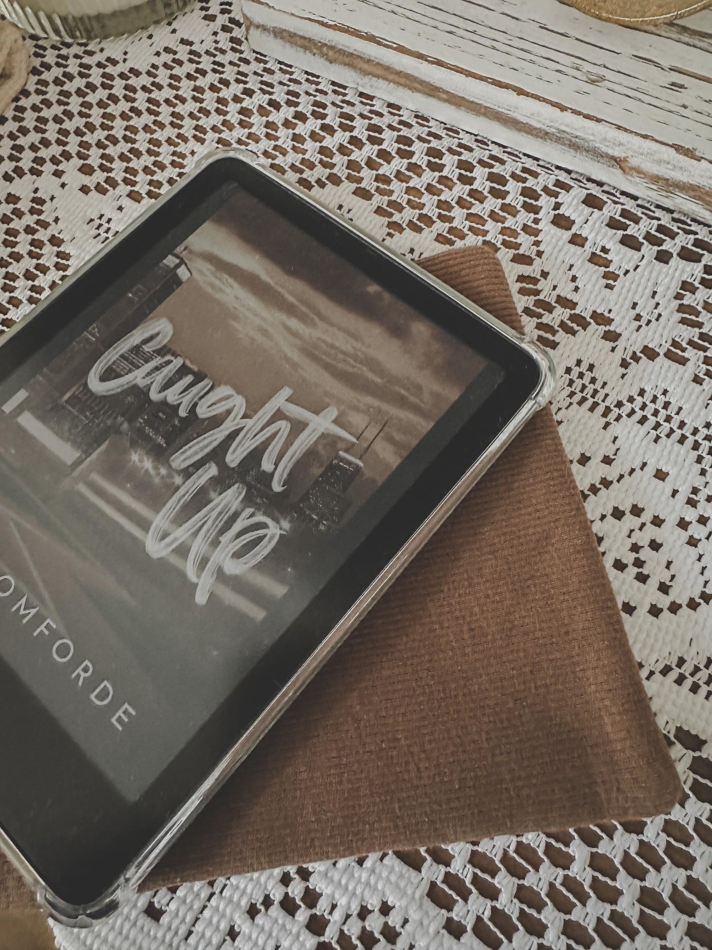 Brown Floral Fabric Kindle Sleeve| Kindle Pouch | Padded E-Reader Cover| Kindle Paperwhite & Colorsoft Sleeve| Bookish Gift for Readers