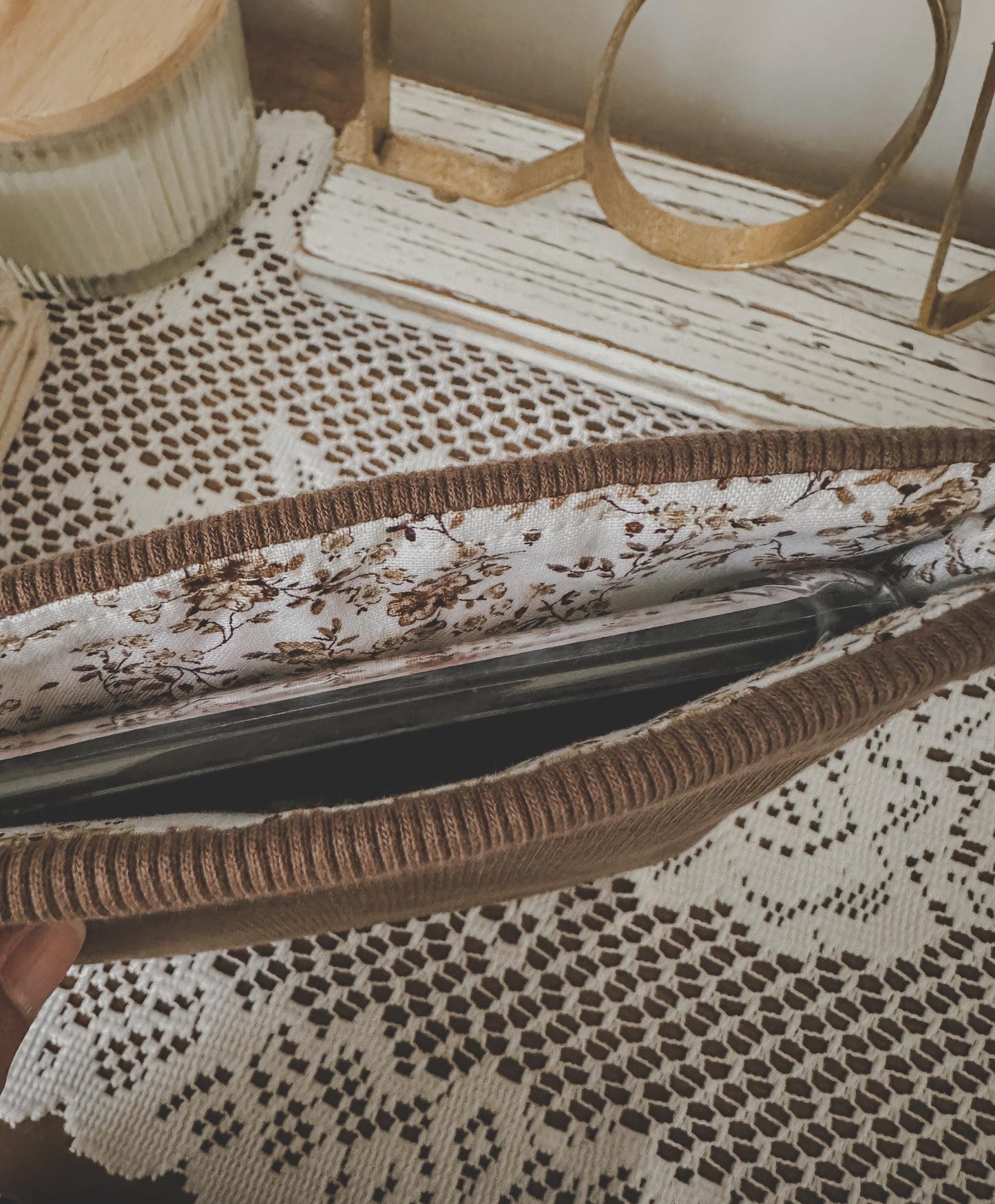 Brown Floral Fabric Kindle Sleeve| Kindle Pouch | Padded E-Reader Cover| Kindle Paperwhite & Colorsoft Sleeve| Bookish Gift for Readers