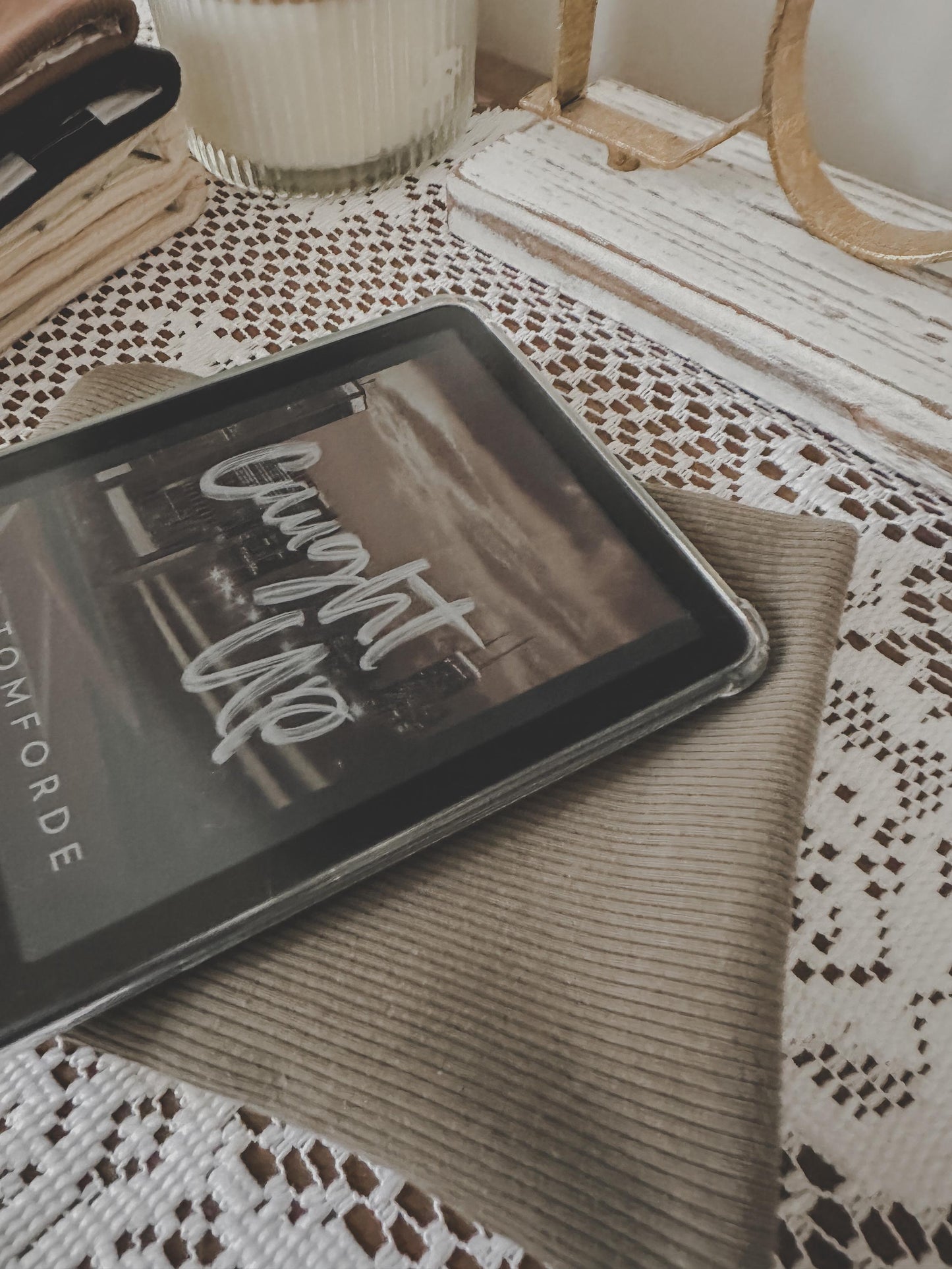 Brown Floral Fabric Kindle Sleeve| Kindle Pouch | Padded E-Reader Cover| Kindle Paperwhite & Colorsoft Sleeve| Bookish Gift for Readers