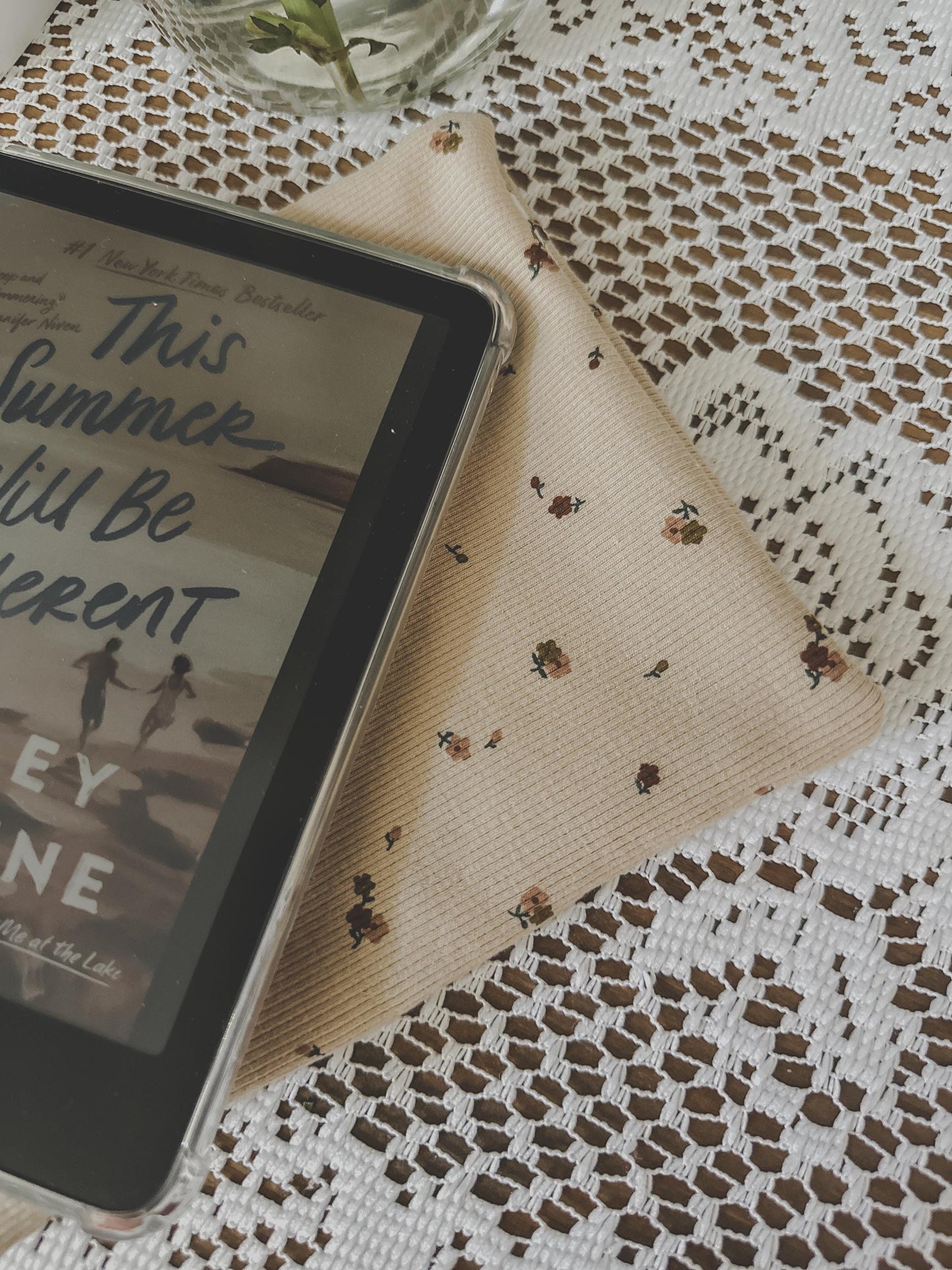 Tiny Floral Organic Fabric Kindle Sleeve | Kindle Pouch | Padded E-Reader Cover| Kindle Paperwhite & Colorsoft Sleeve|Book Lover Gift