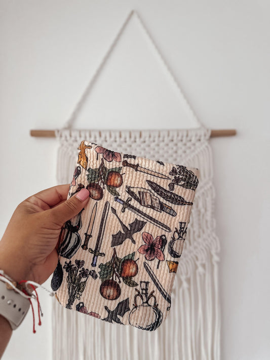 Dragon Fabric Kindle SleevelKindle Pouch|Padded E-Reader Cover|Kindle Paperwhite & Colorsoft Sleeve|Book Lover Gift|Bookish Gift|Fourth Wing