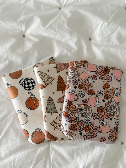 Christmas Fabric Kindle Sleeve | Kindle Pouch | Padded E-Reader Cover| Kindle Paperwhite & Colorsoft Sleeve|Book Lover Gift