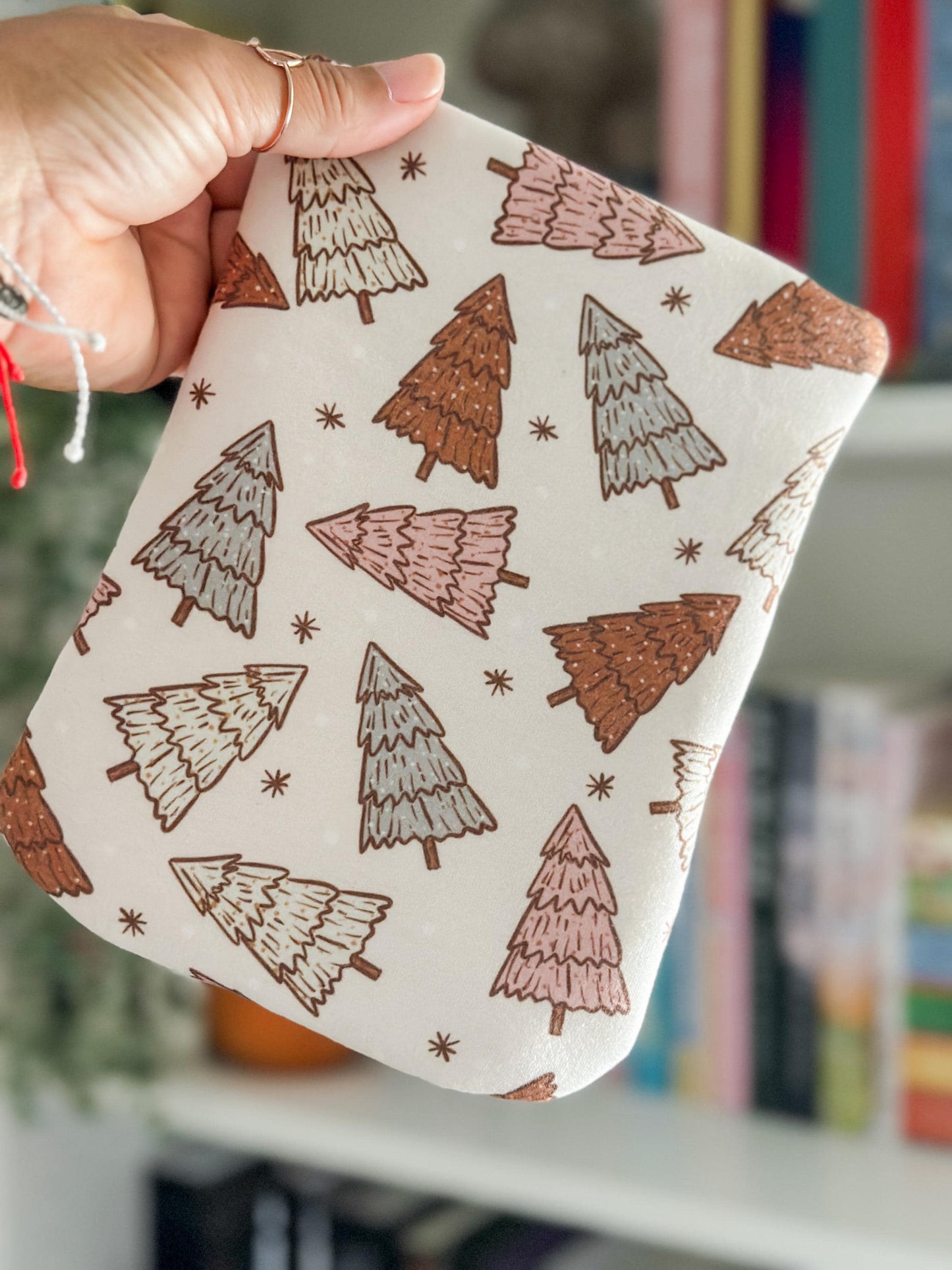 Christmas Fabric Kindle Sleeve | Kindle Pouch | Padded E-Reader Cover| Kindle Paperwhite & Colorsoft Sleeve|Book Lover Gift