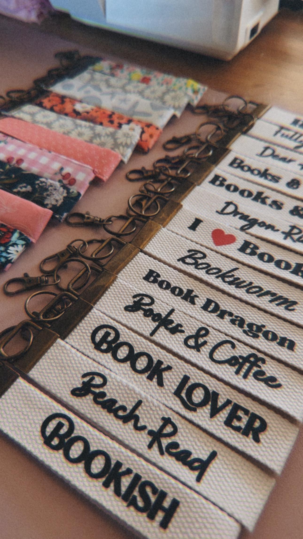 I Love Books Wristlet Keychain